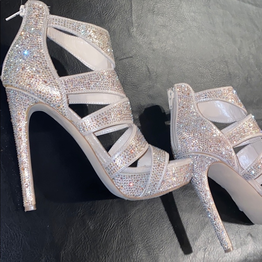 STEVE MADDEN CRYSTAL HEELS